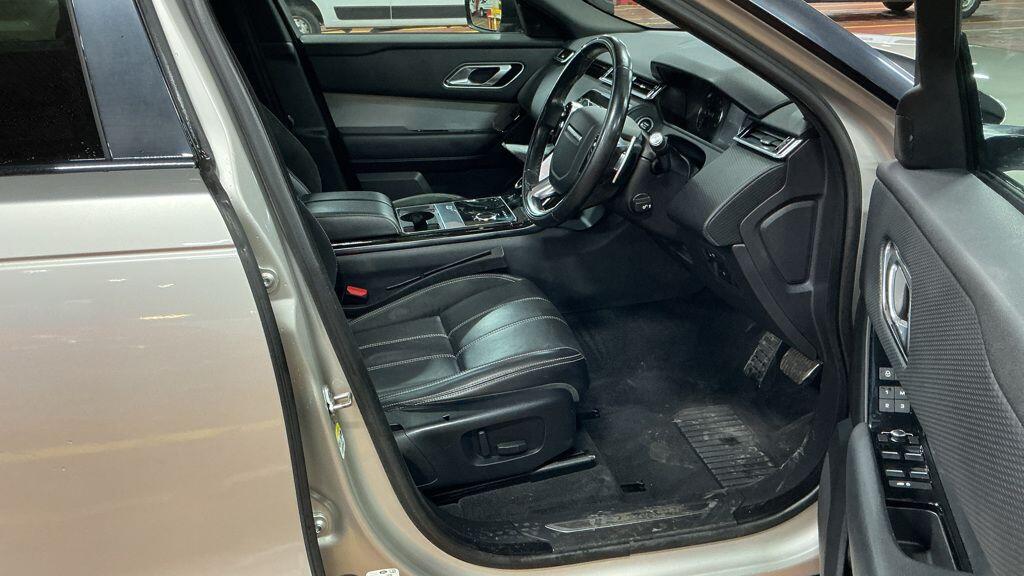 Used Land Rover Range Rover Velar 2018 for sale - 77267630: Photo 8