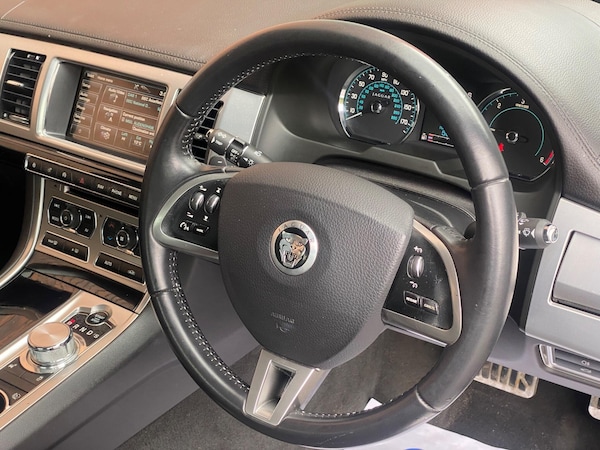 Used Jaguar XF 2014 for sale - 75378051: Photo 12