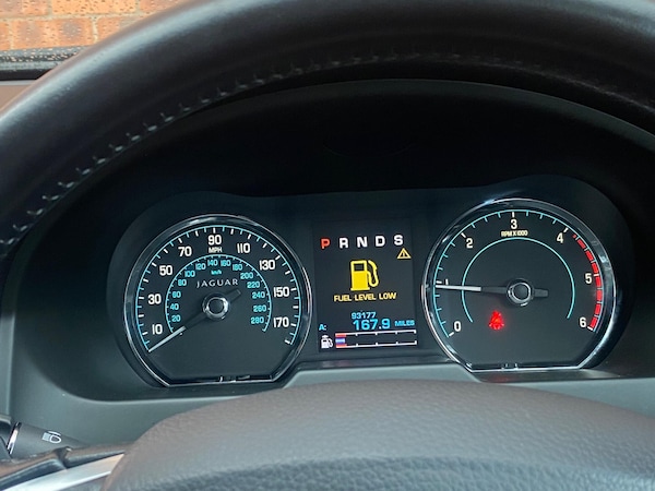 Used Jaguar XF 2014 for sale - 75378051: Photo 45