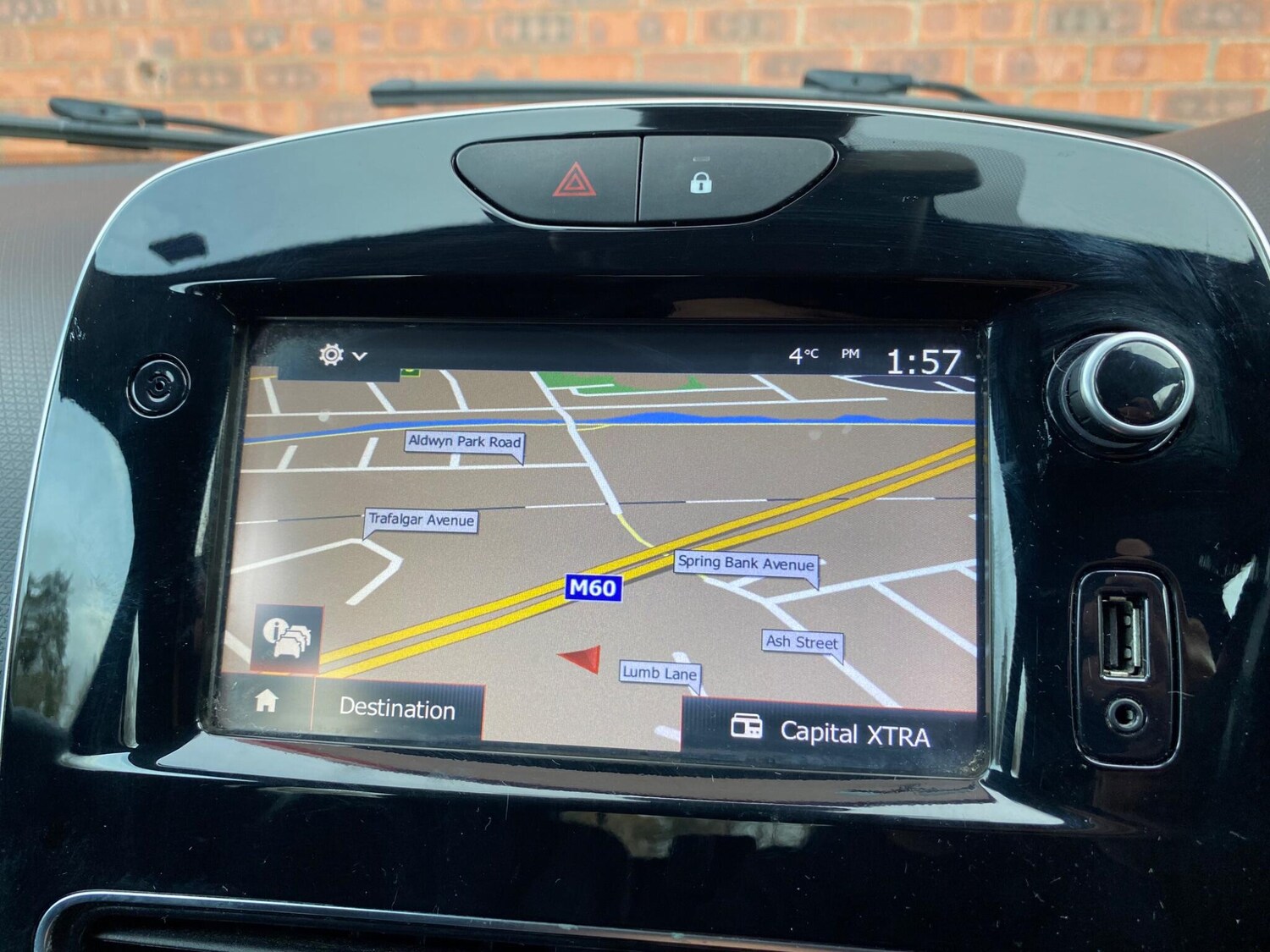 Used Renault Clio 2017 for sale - 76671555: Photo 37