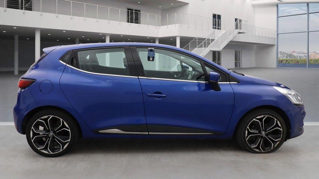 Used Renault Clio 2017 for sale - 76671555: Photo 5