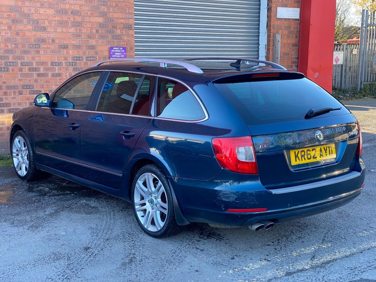 Used Skoda Superb 2013 for sale - 76645761: Photo 57