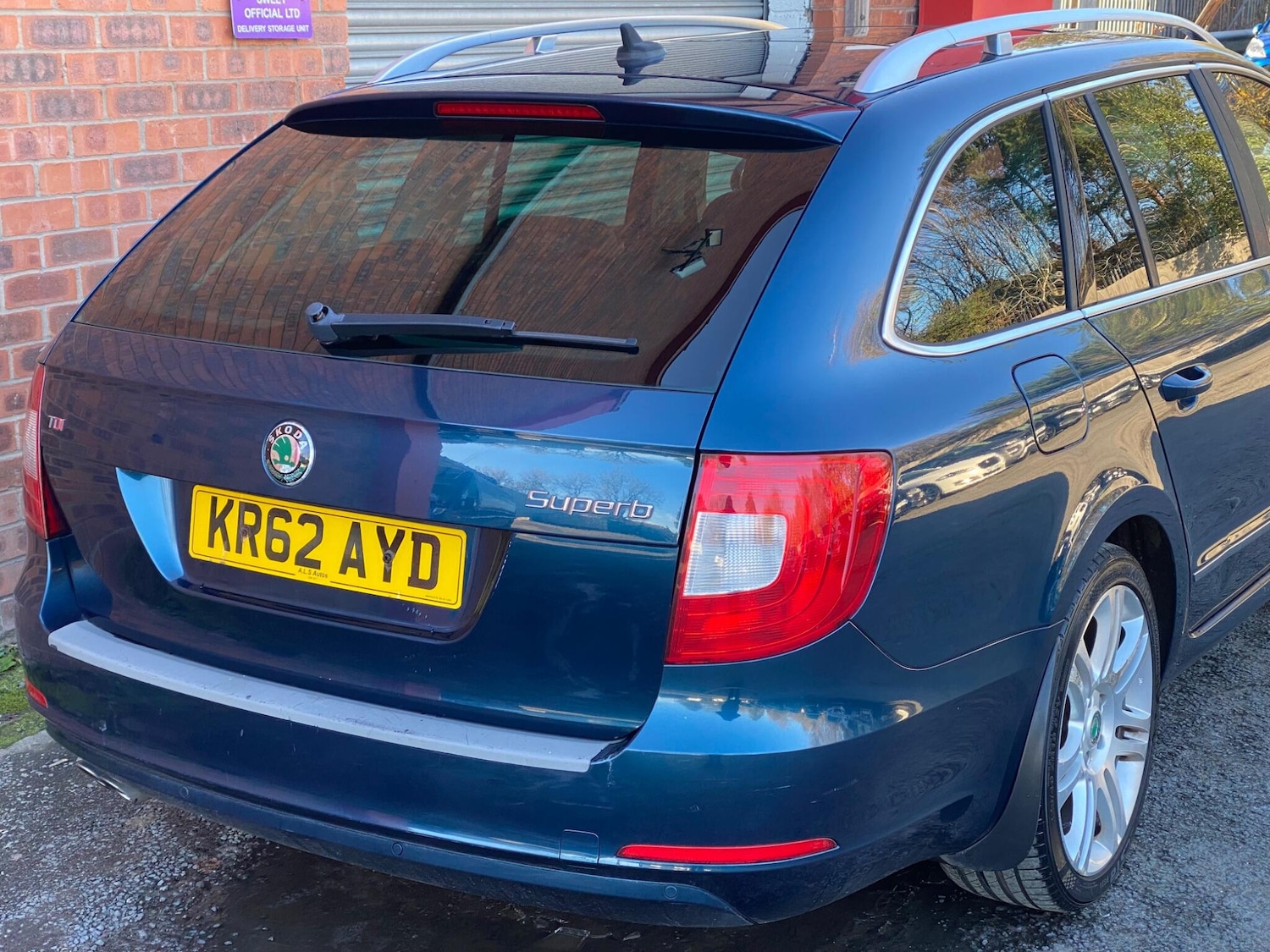 Used Skoda Superb 2013 for sale - 76645761: Photo 60