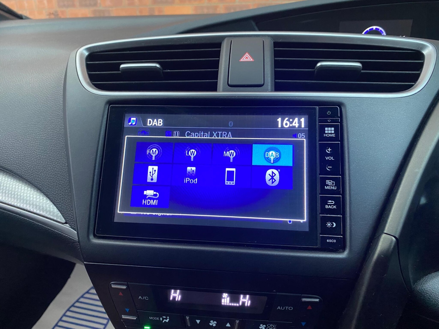 Used Honda Civic 2016 for sale - 76728717: Photo 34