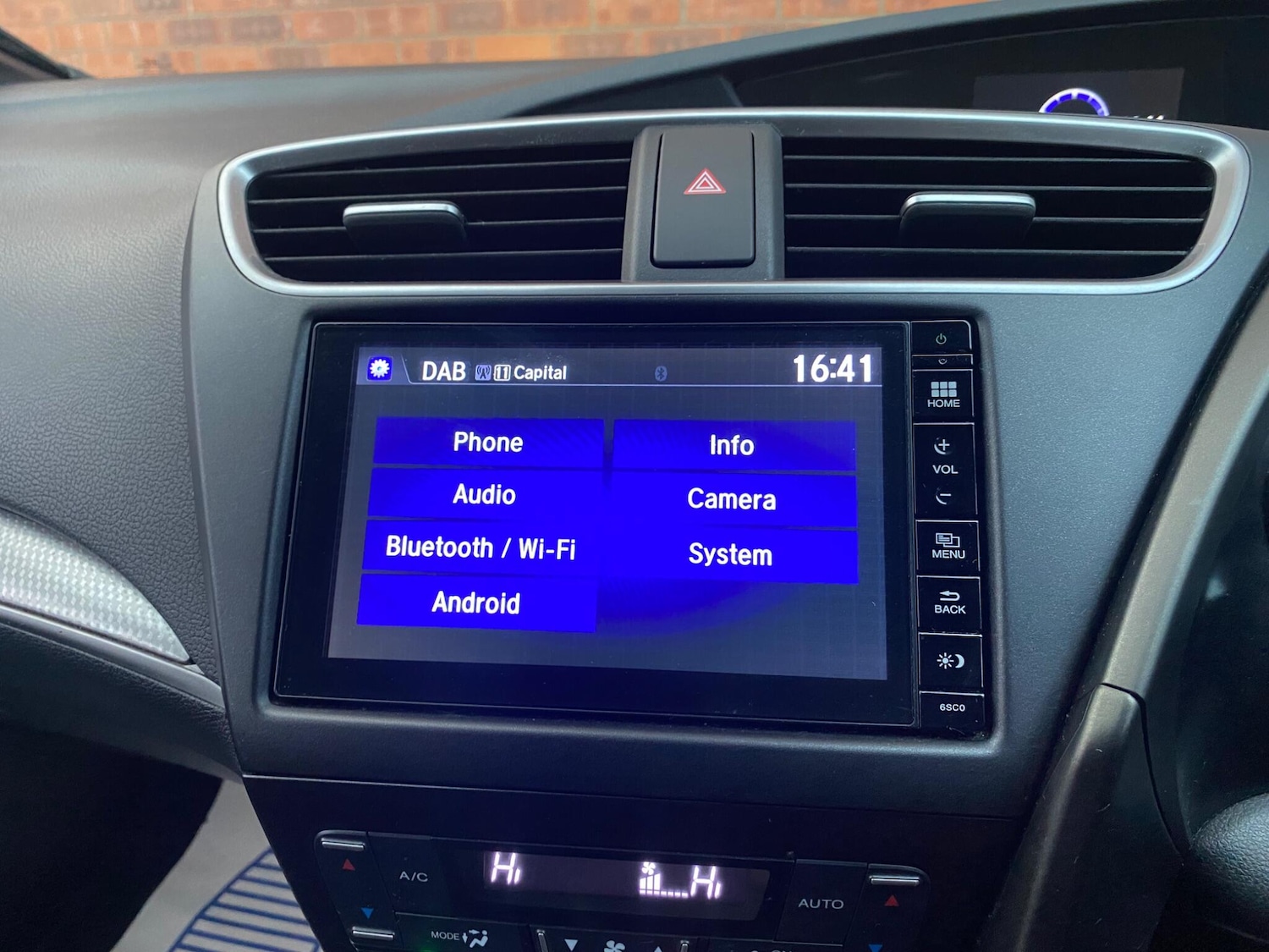 Used Honda Civic 2016 for sale - 76728717: Photo 37