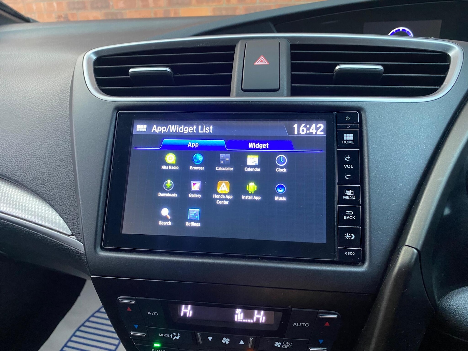 Used Honda Civic 2016 for sale - 76728717: Photo 39