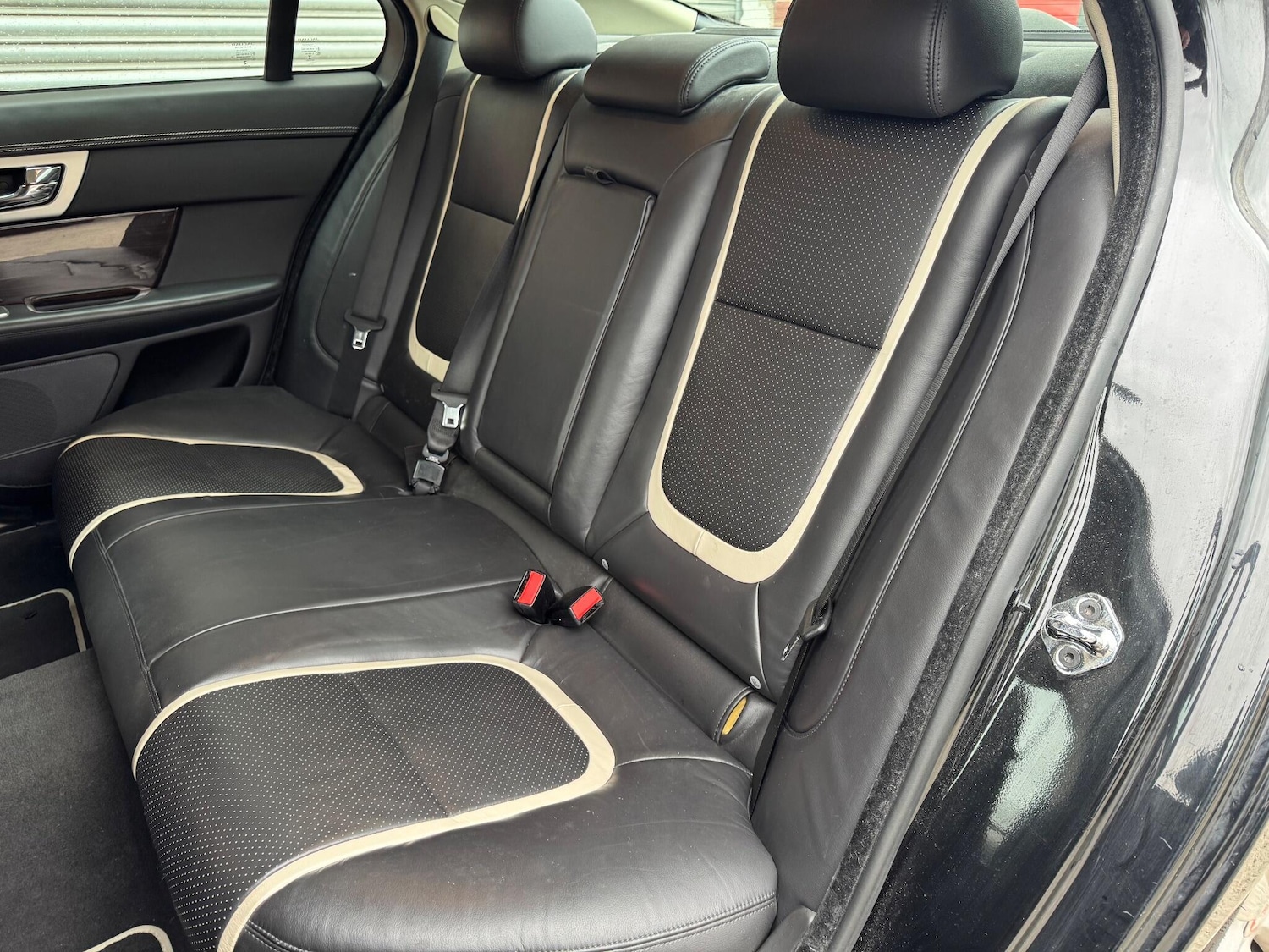 Used Jaguar XF 2015 for sale - 77853532: Photo 26