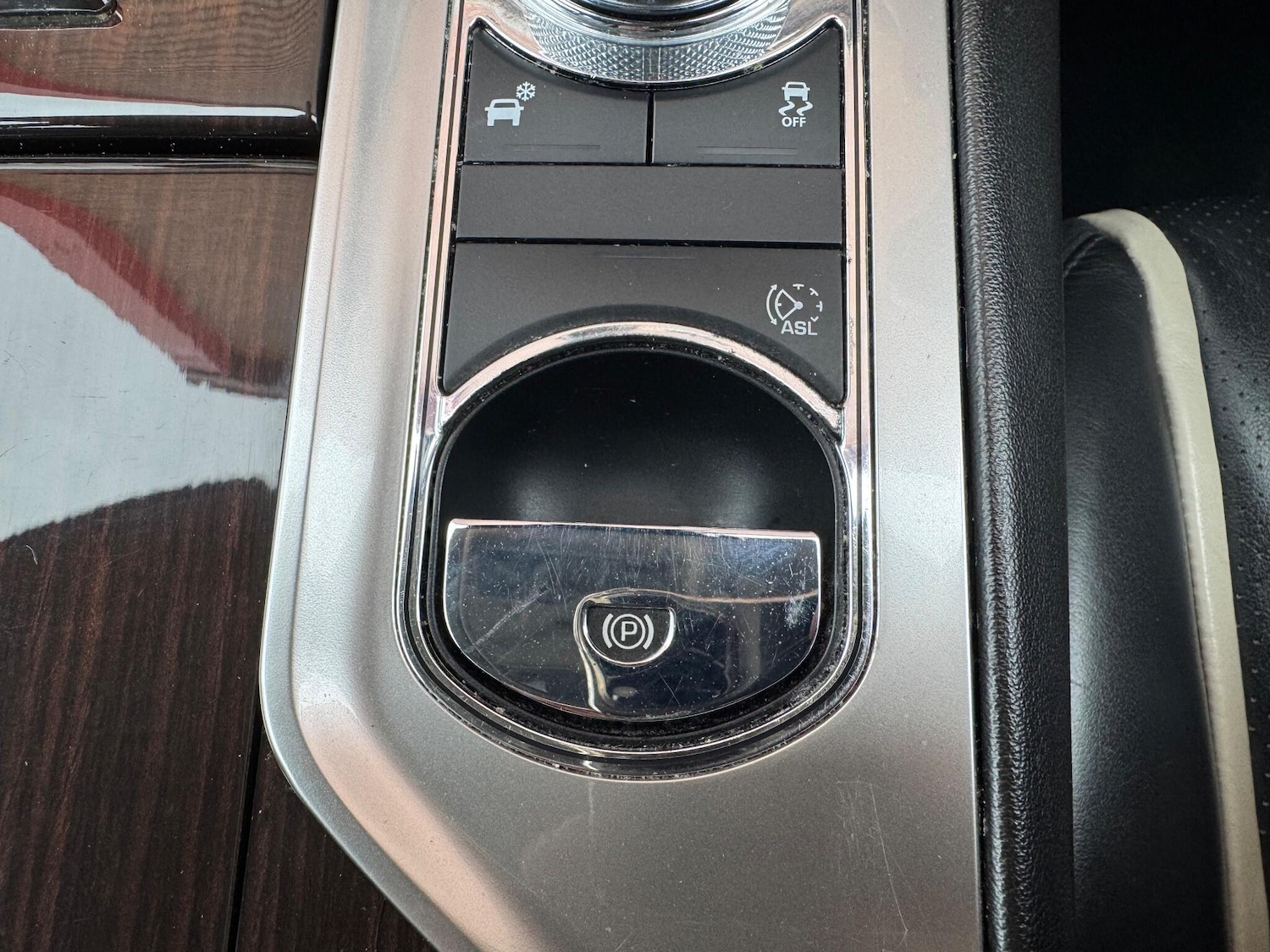 Used Jaguar XF 2015 for sale - 77853532: Photo 51