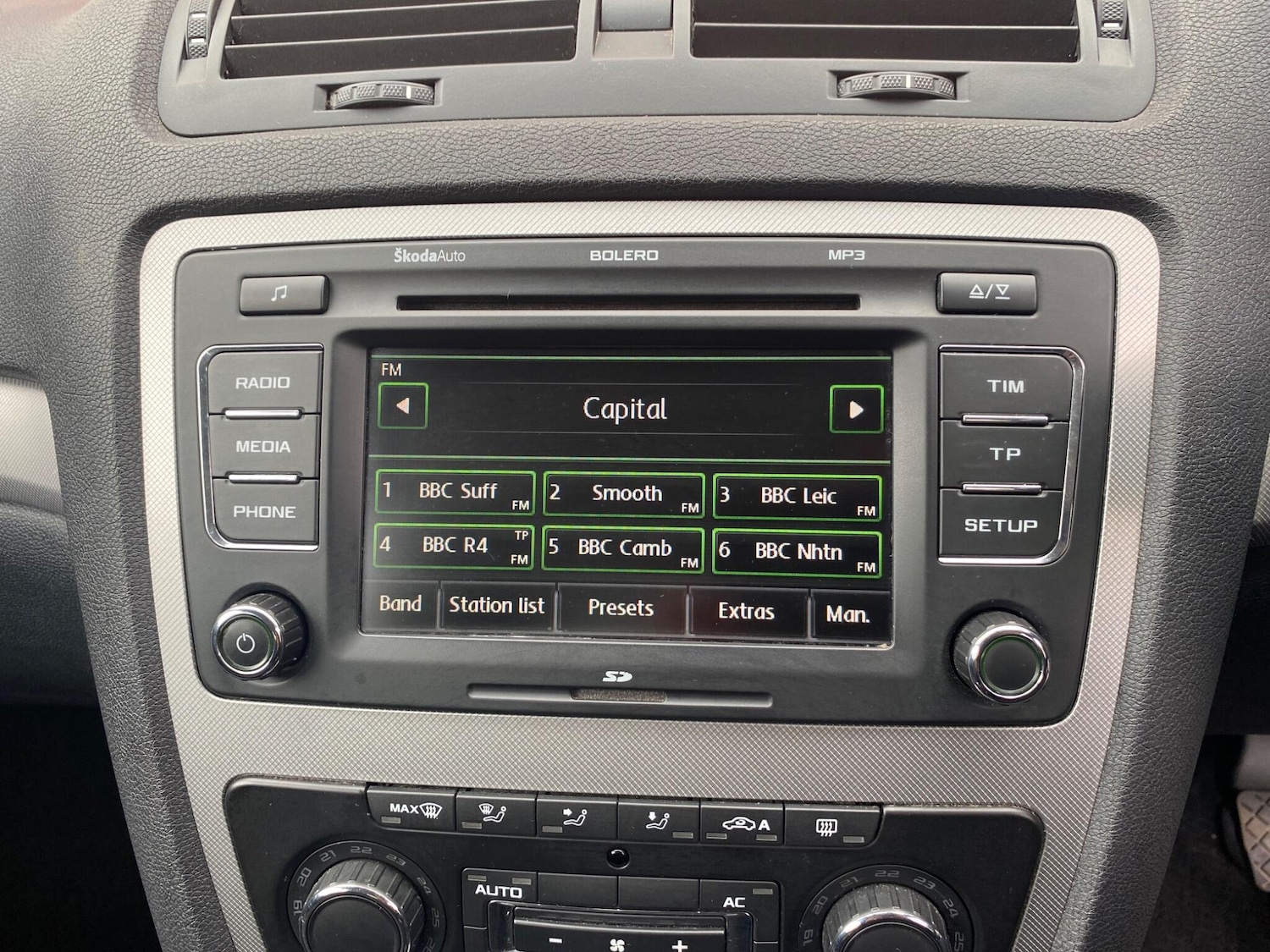 Used Skoda Octavia 2010 for sale - 76109090: Photo 21