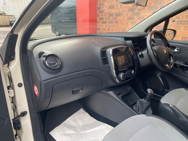 Used Renault Captur 2014 for sale - 69085542: Photo 28