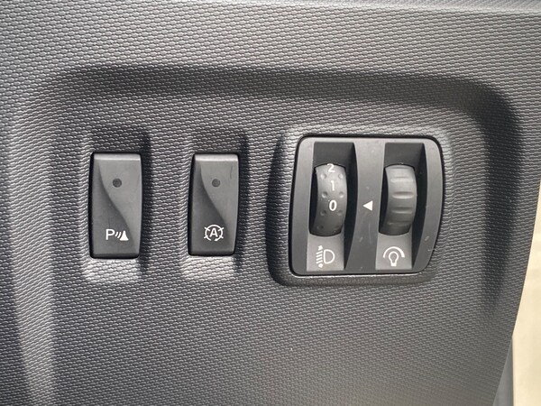 Used Renault Captur 2014 for sale - 69085542: Photo 40