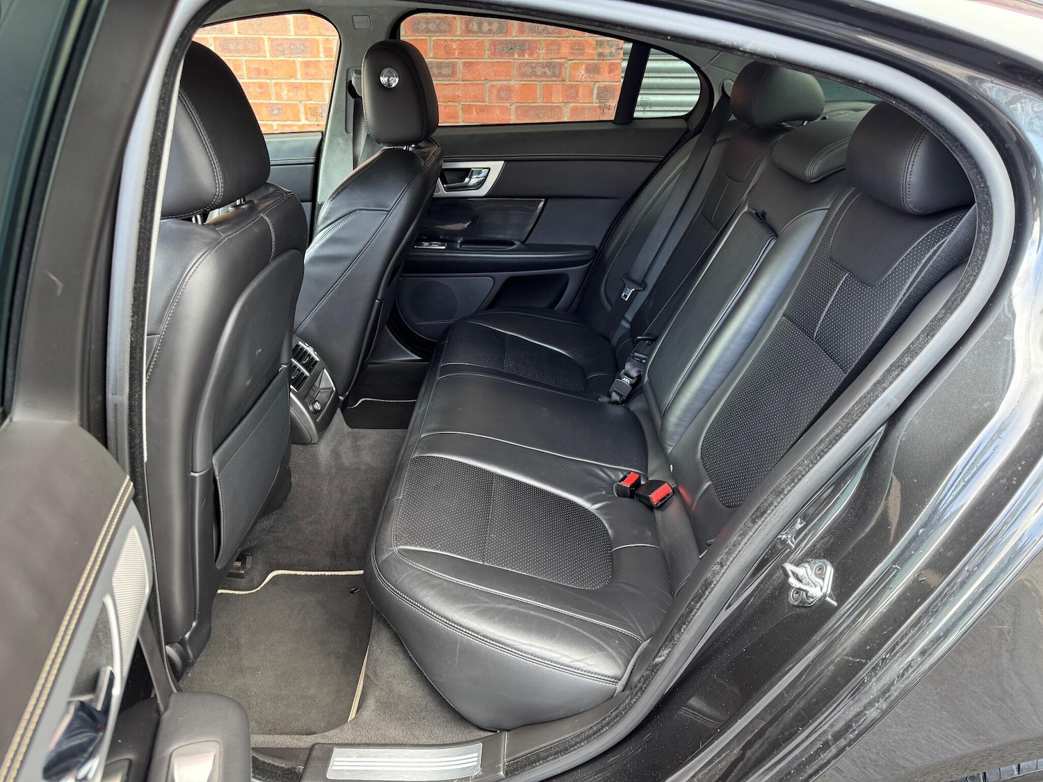 Used Jaguar XF 2013 for sale - 77647052: Photo 25