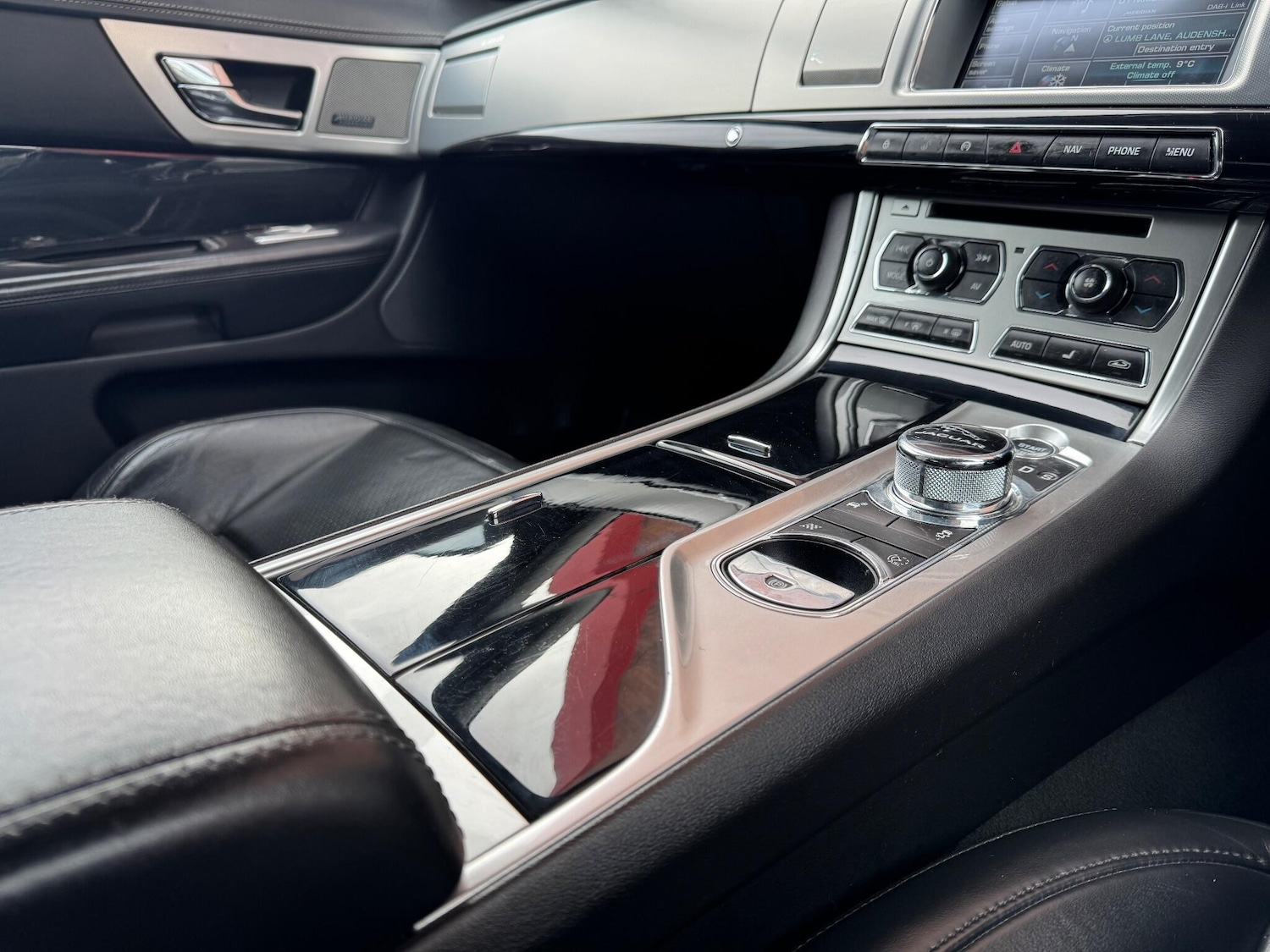 Used Jaguar XF 2013 for sale - 77647052: Photo 47