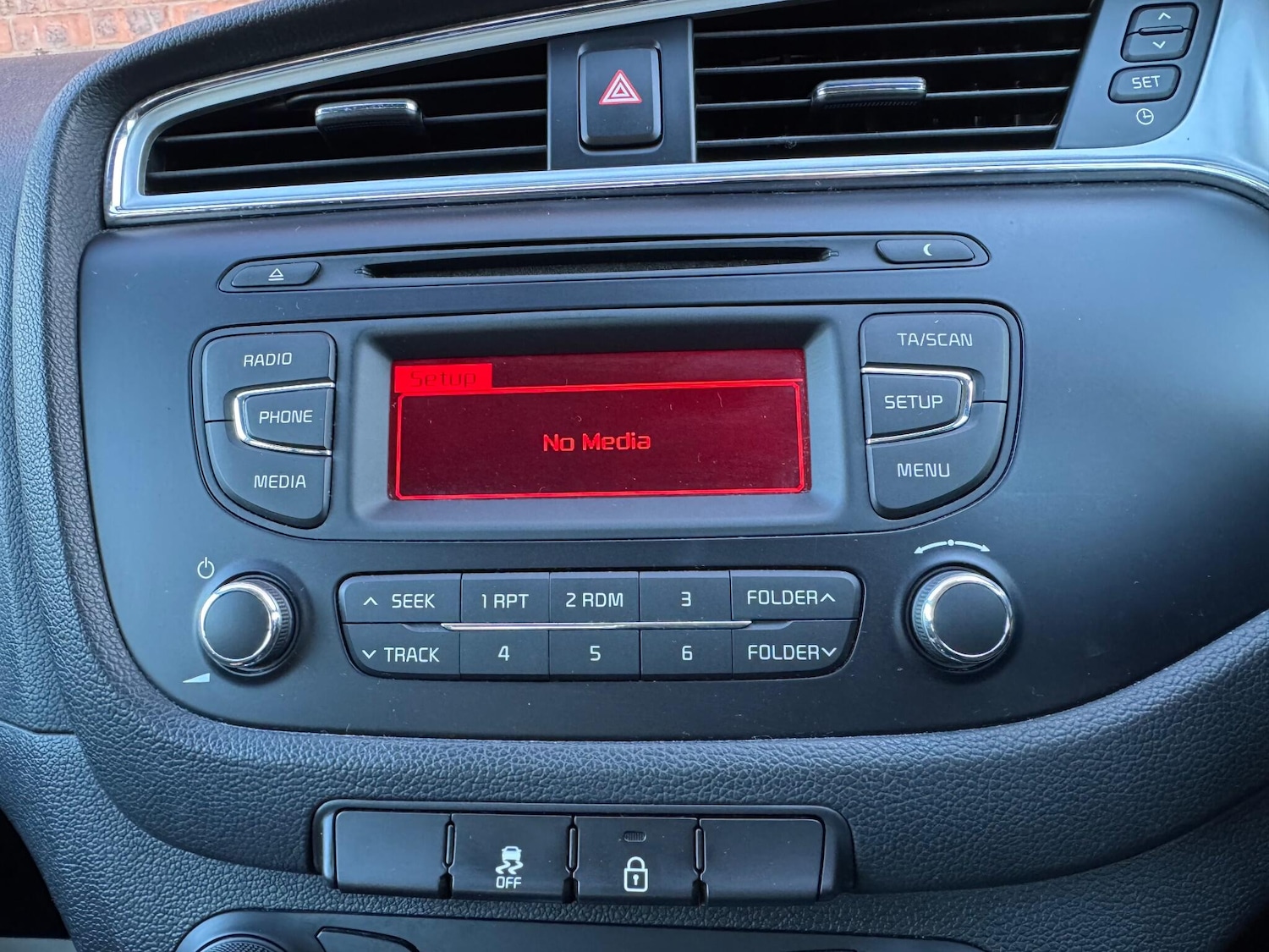 Used Kia Ceed 2015 for sale - 73095729: Photo 54