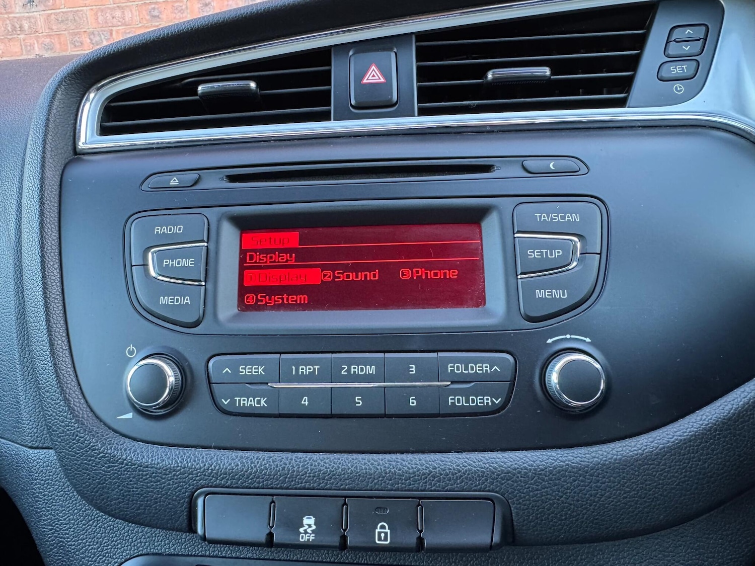 Used Kia Ceed 2015 for sale - 73095729: Photo 55