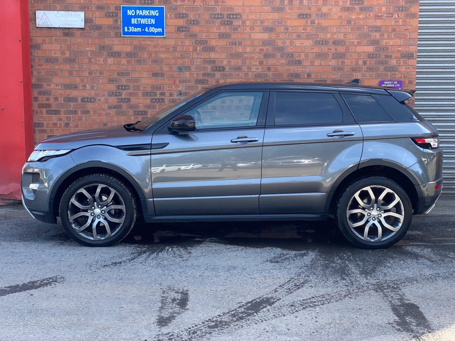 Vehicle 29