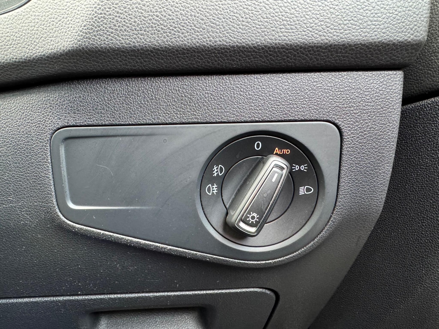 Used Volkswagen Tiguan 2018 for sale - 78073173: Photo 45