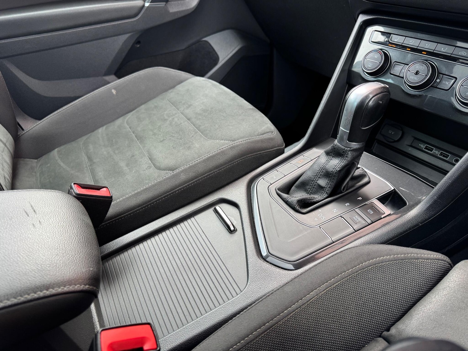 Used Volkswagen Tiguan 2018 for sale - 78073173: Photo 49