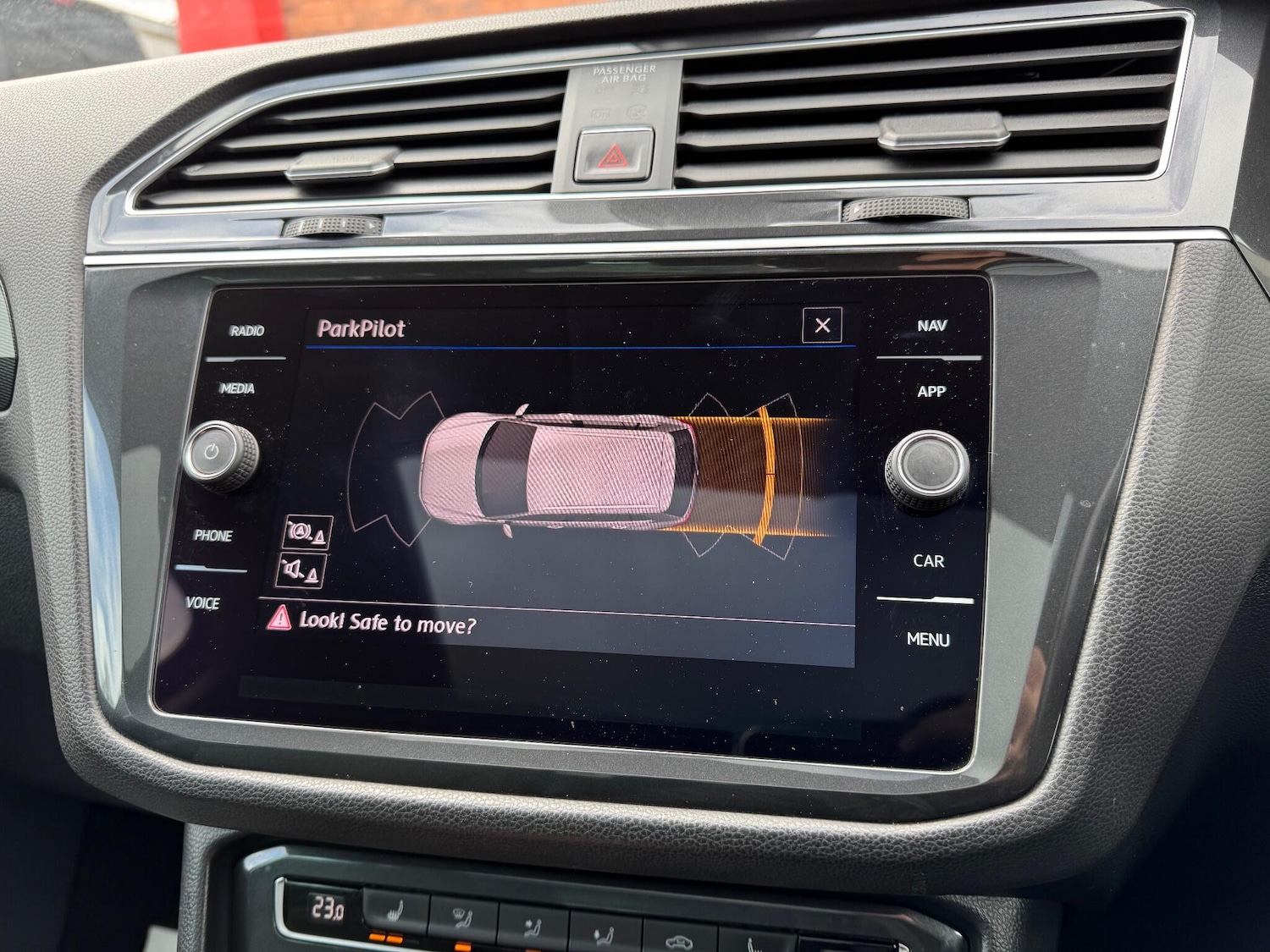 Used Volkswagen Tiguan 2018 for sale - 78073173: Photo 62