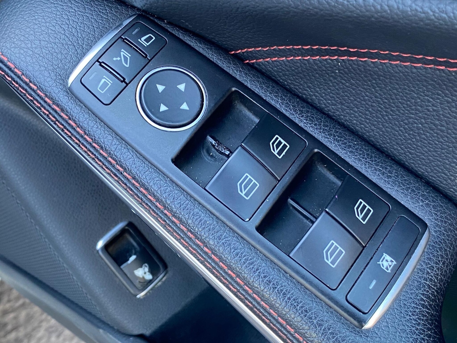 Used Mercedes-Benz CLA 2014 for sale - 76780897: Photo 28