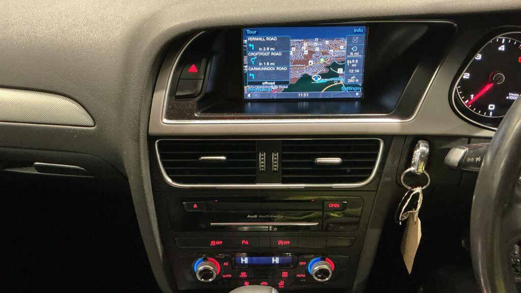 Used Audi A4 2013 for sale - 77278760: Photo 10