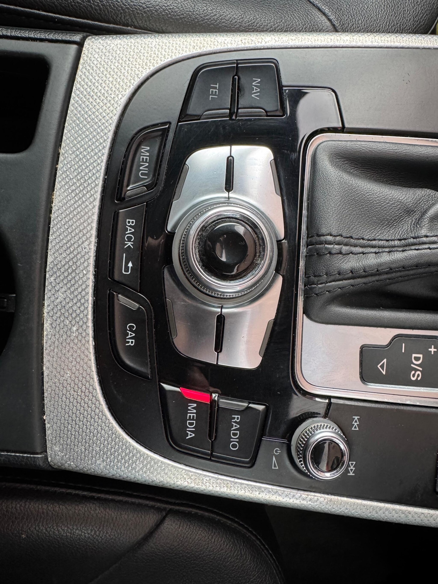 Used Audi A4 2013 for sale - 77278760: Photo 28