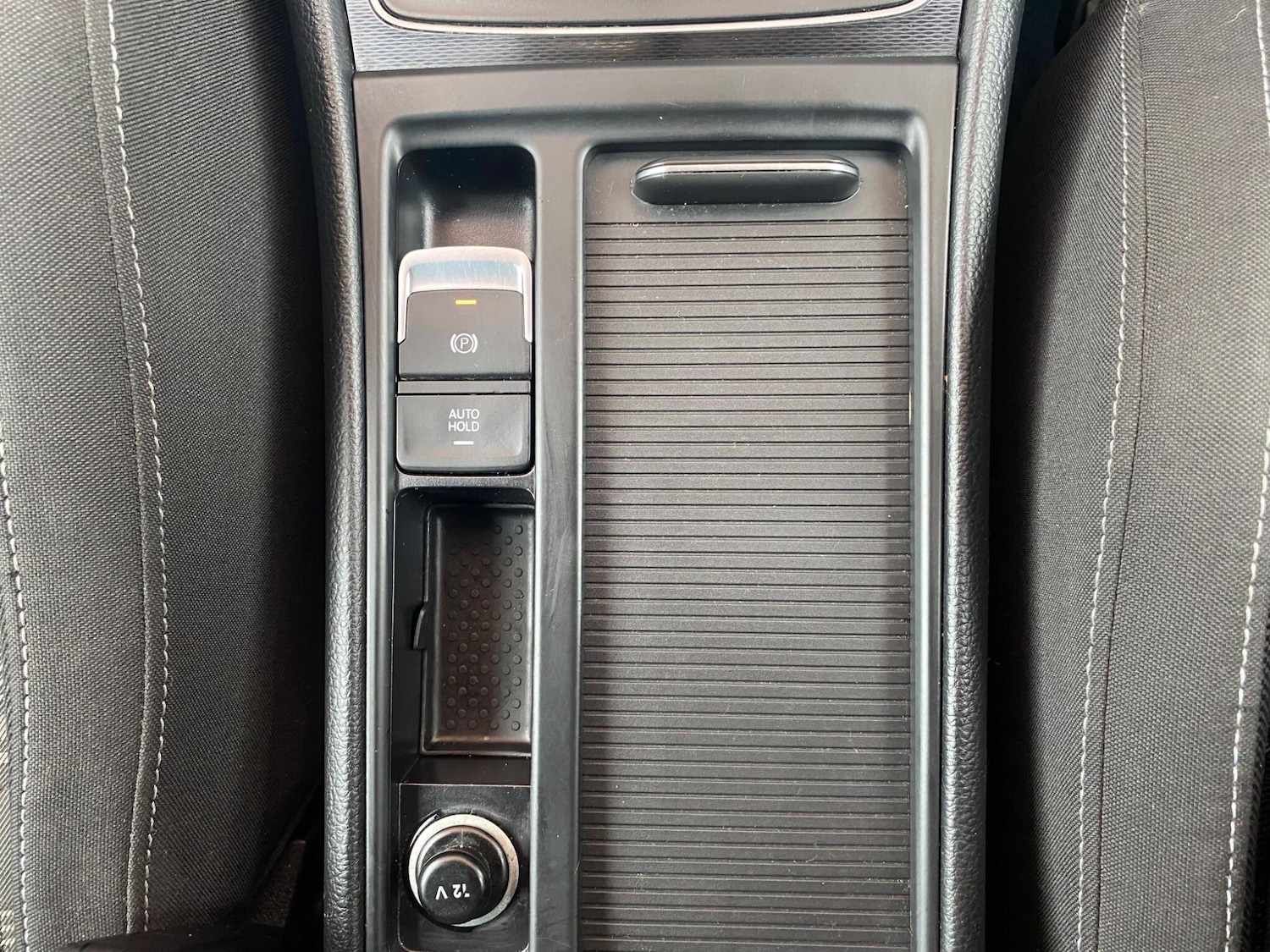 Used Volkswagen Golf 2014 for sale - 76990549: Photo 29