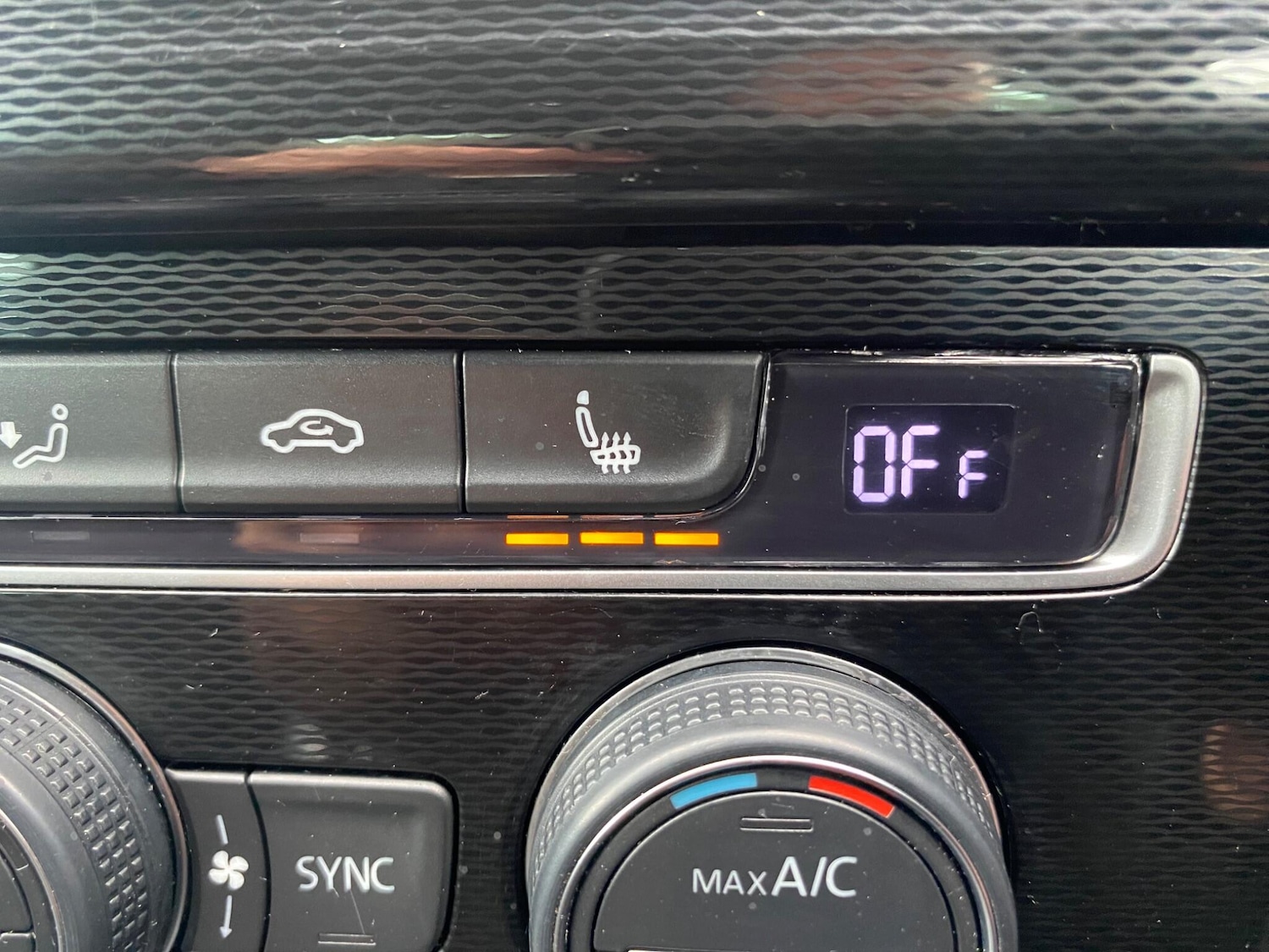 Used Volkswagen Golf 2014 for sale - 76990549: Photo 32