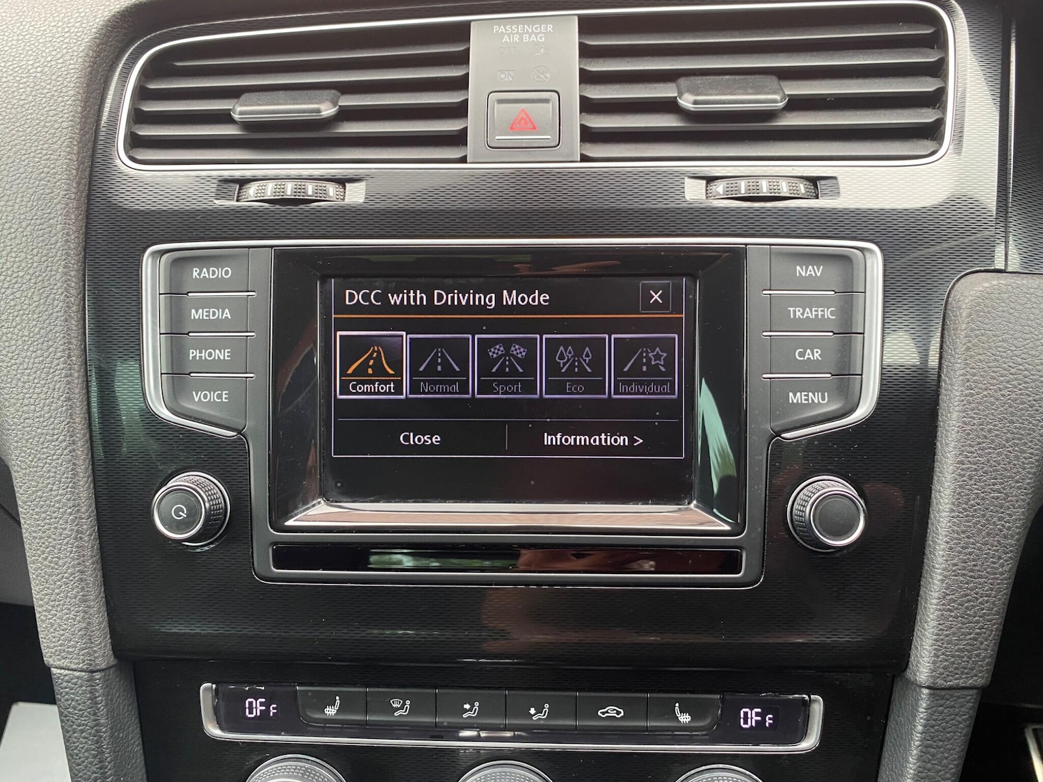 Used Volkswagen Golf 2014 for sale - 76990549: Photo 41