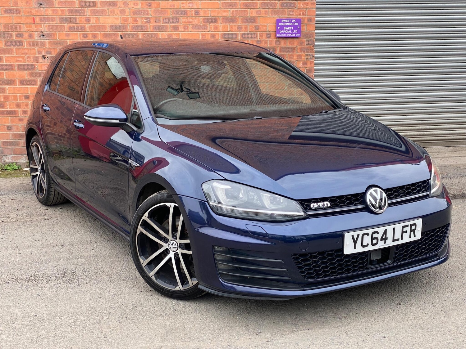 Used Volkswagen Golf 2014 for sale - 76990549: Photo 59