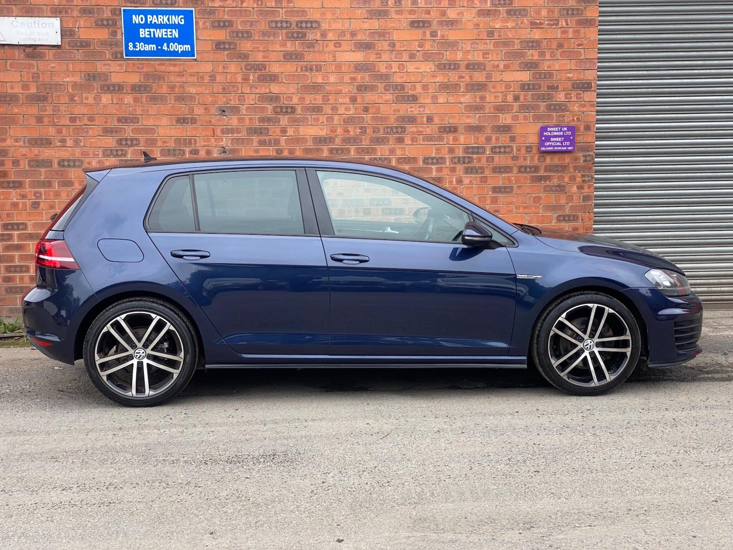 Used Volkswagen Golf 2014 for sale - 76990549: Photo 7