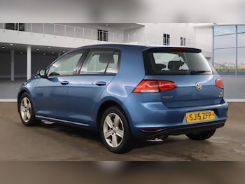Used Volkswagen Golf 2015 for sale - 77331424: Photo