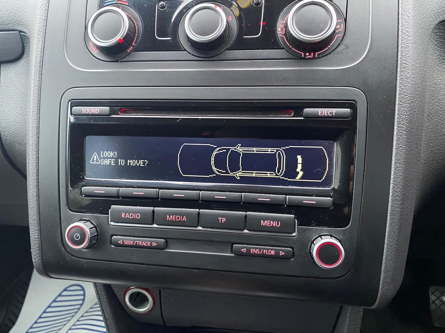 Used Volkswagen Touran 2014 for sale - 76765246: Photo 36