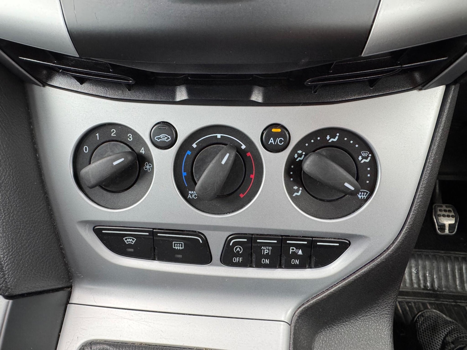 Used Ford Focus for sale - 77704940: Photo 48