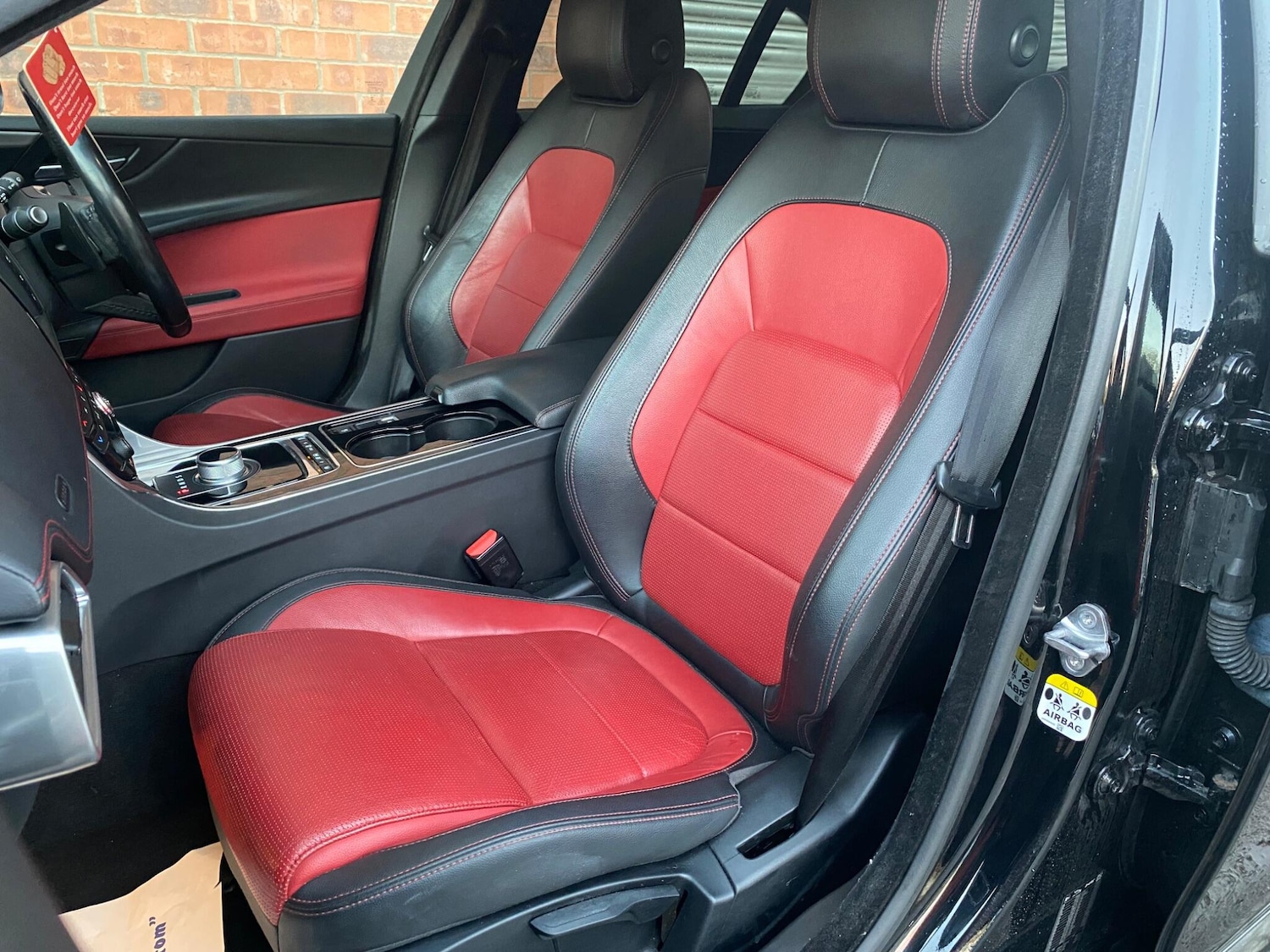 Used Jaguar XE 2016 for sale - 76671320: Photo 50