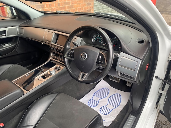Used Jaguar XF 2012 for sale - 75458951: Photo 13