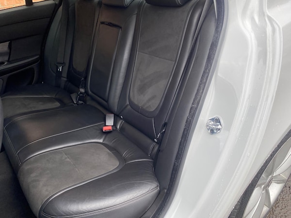 Used Jaguar XF 2012 for sale - 75458951: Photo 37