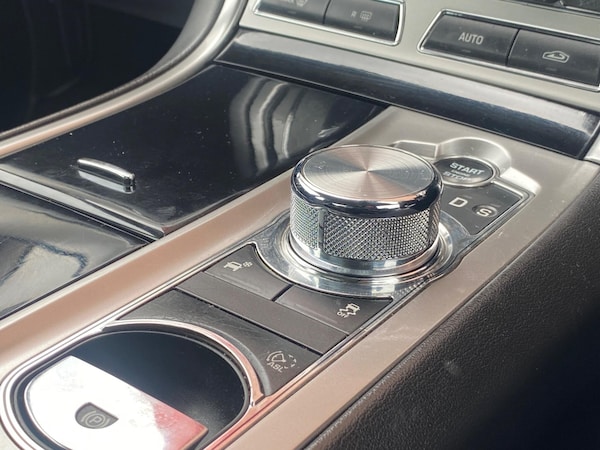 Used Jaguar XF 2012 for sale - 75458951: Photo 48