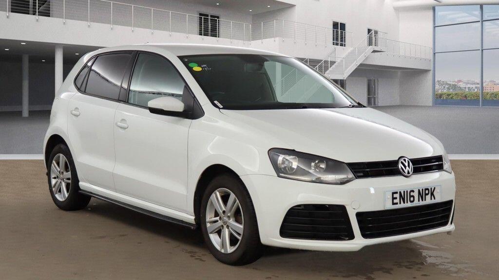 Used Volkswagen Polo 2016 for sale - 76671309: Photo 1