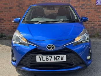 Used Toyota Yaris 2017 for sale - 79279854: Photo
