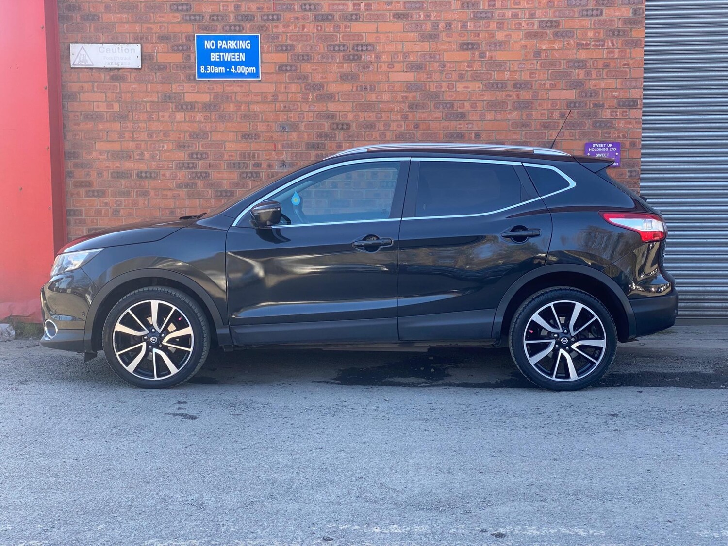 Vehicle 28