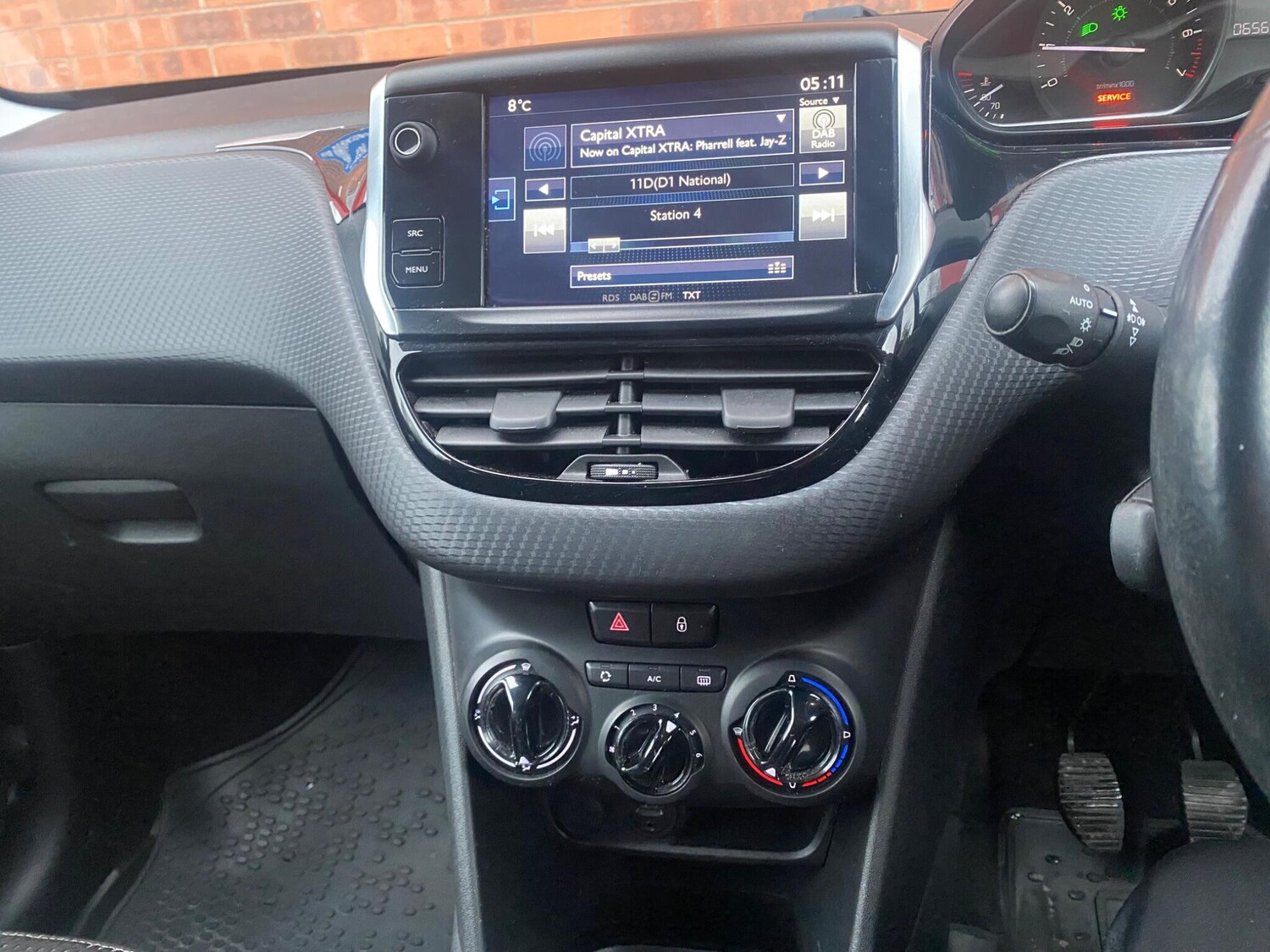 Used Peugeot 208 2017 for sale - 77386304: Photo 26