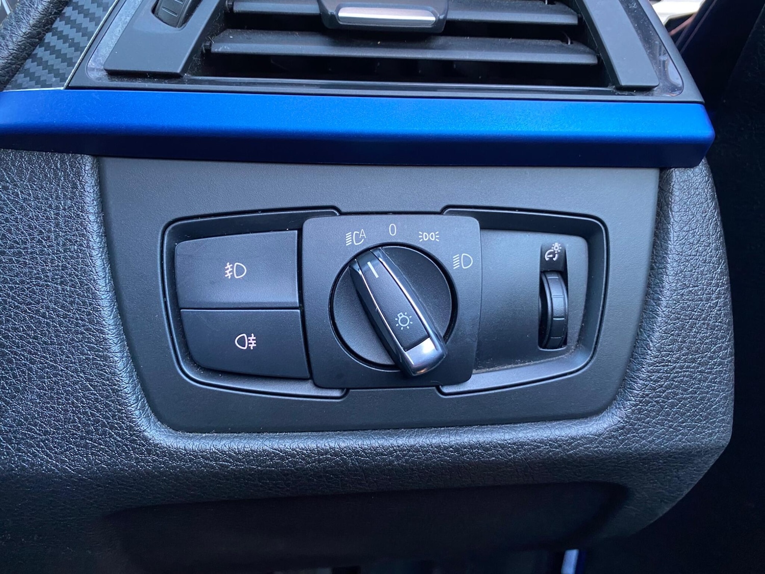 Used BMW 3 Series 2015 for sale - 76608107: Photo 24