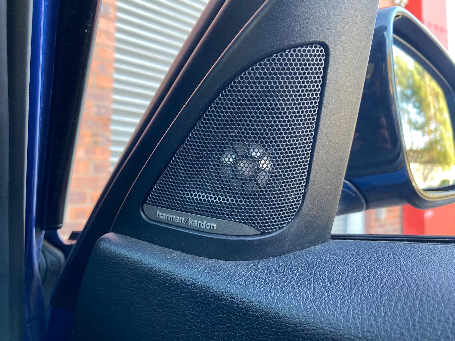 Used BMW 3 Series 2015 for sale - 76608107: Photo 25