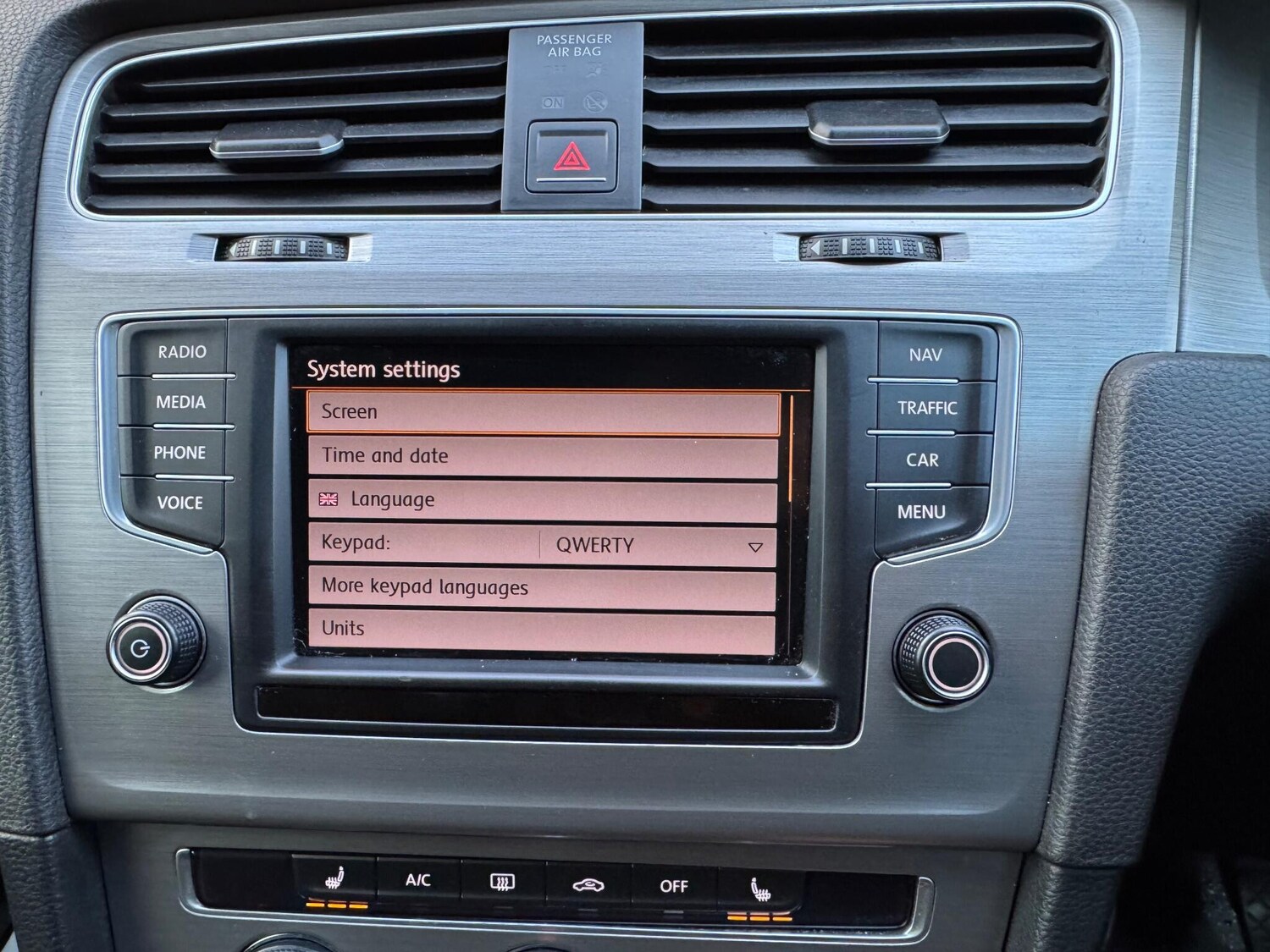 Used Volkswagen Golf for sale - 77441335: Photo 41