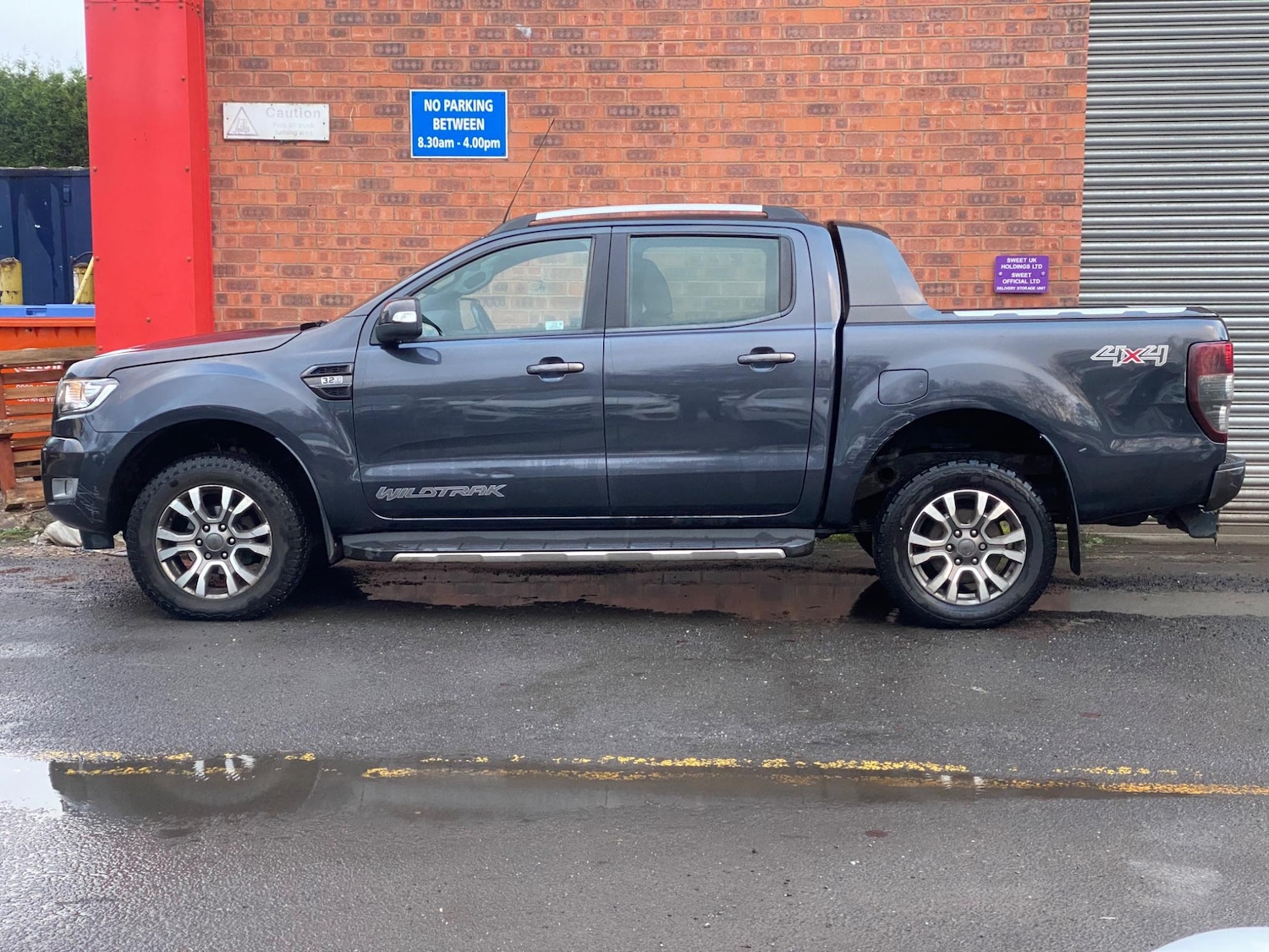 Vehicle 28