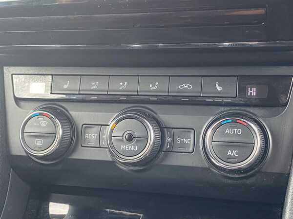Used Skoda Superb 2015 for sale - 75540400: Photo 56