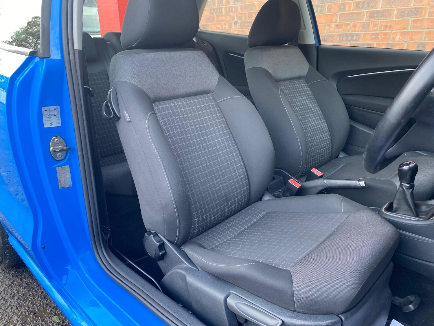 Used Volkswagen Polo 2014 for sale - 76801887: Photo 13