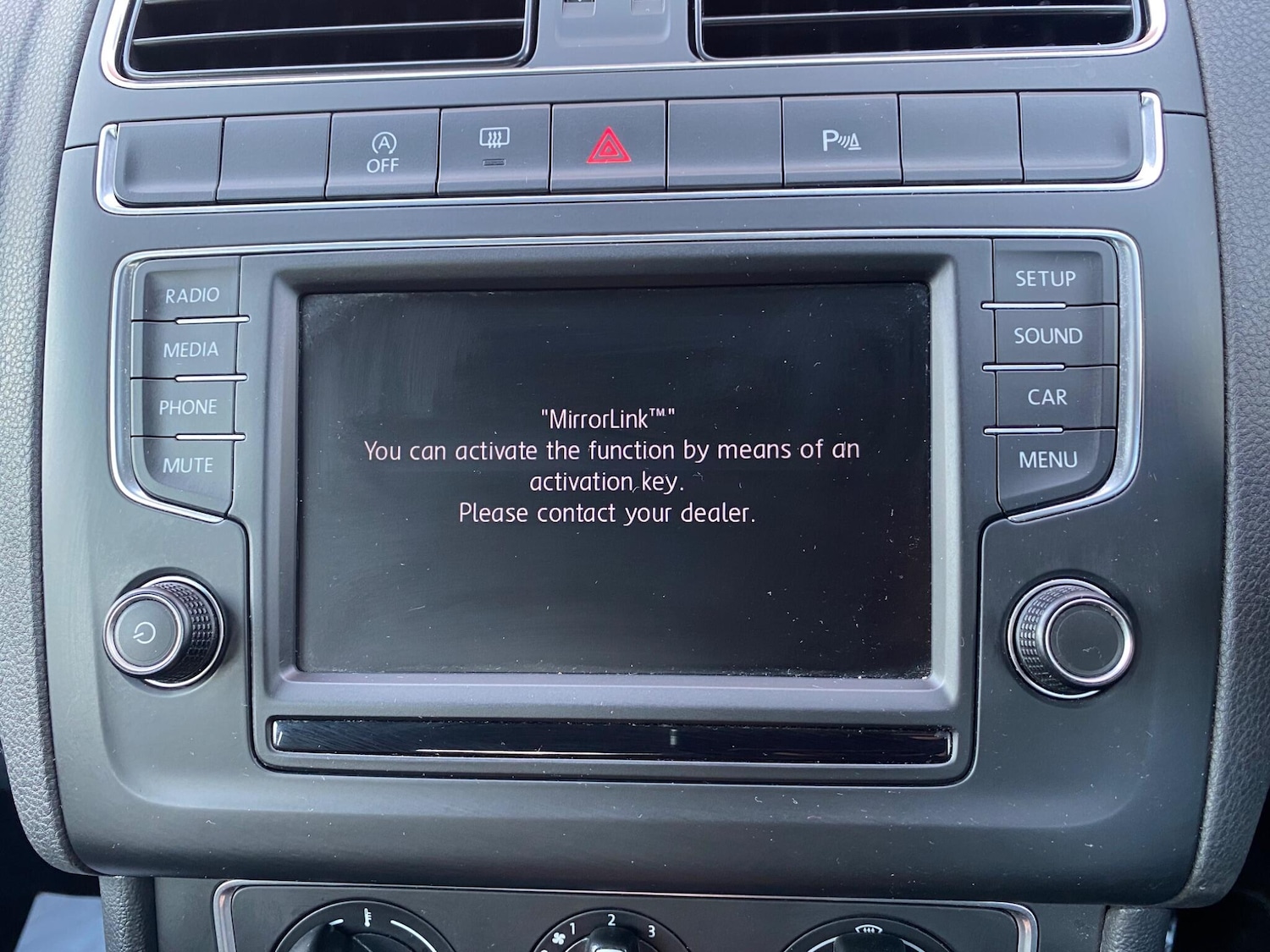 Used Volkswagen Polo 2014 for sale - 76801887: Photo 33