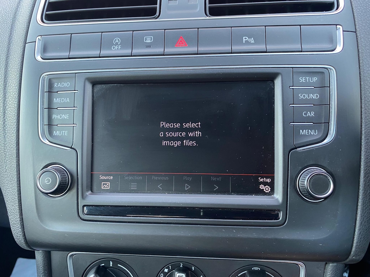 Used Volkswagen Polo 2014 for sale - 76801887: Photo 34